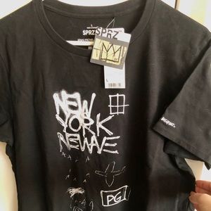 Uniqlo “Basquiat” T-shirt. Limited ed. NWT
